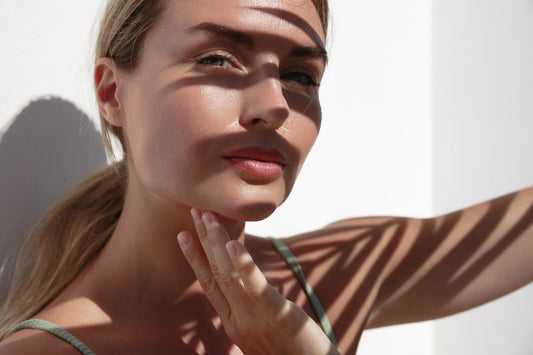 Growth Factors vs. Peptides vs. Exosomes: What's Actually In Your Serum